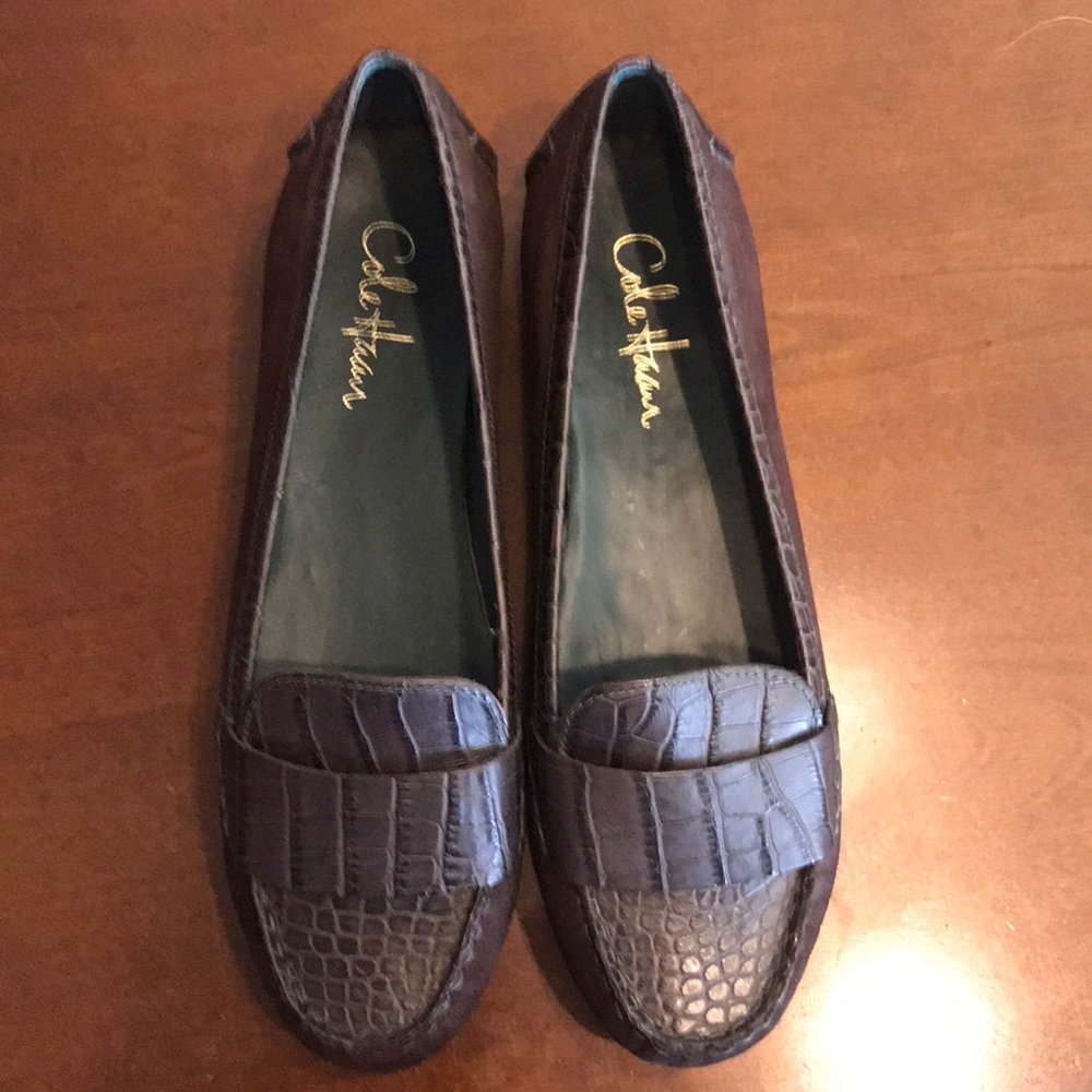 Women’s Cole Haan brown loafers size 9